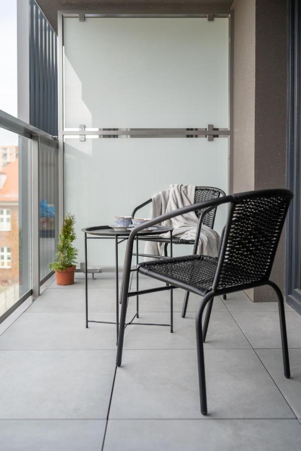 Lotte Apartment - Parking Podziemny, Osiedle Strzezone Hlivice Exteriér fotografie